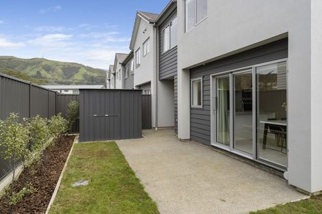 Photo of property in 10 Tieke Lane, Kenepuru, Porirua, 5022
