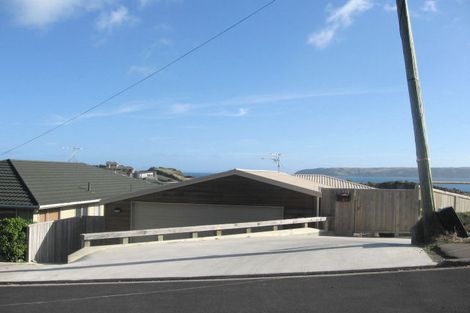 Photo of property in 25 Richard Street, Titahi Bay, Porirua, 5022
