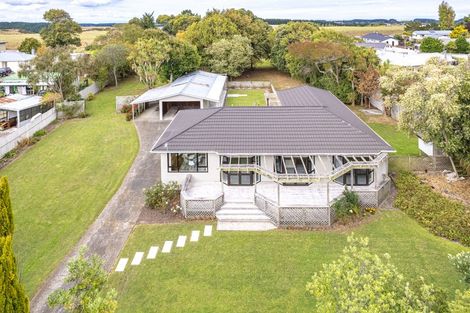 Photo of property in 6 No 2 Line, Durie Hill, Whanganui, 4500
