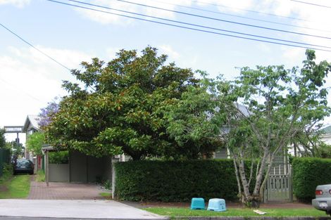 Photo of property in 6 Victor Street, Avondale, Auckland, 1026