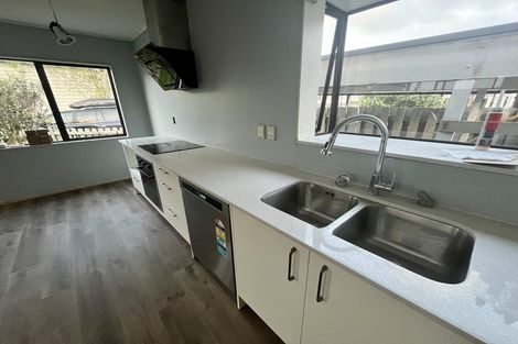 Photo of property in 7/1551 Great North Road, Waterview, Auckland, 1026