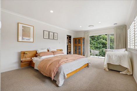 Photo of property in 21 Churchouse Road, Greenhithe, Auckland, 0632