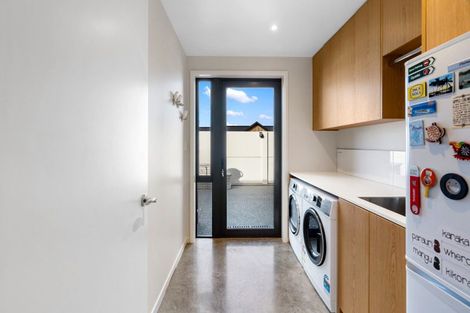 Photo of property in 10 Mer Place, Bay View, Napier, 4104