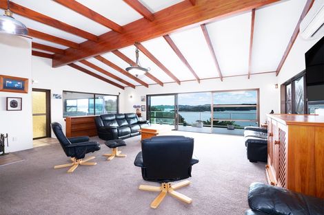 Photo of property in 34 Binnie Street, Paihia, 0200