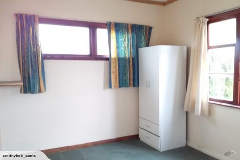 Photo of property in 2 Hobson Place, Takaro, Palmerston North, 4412