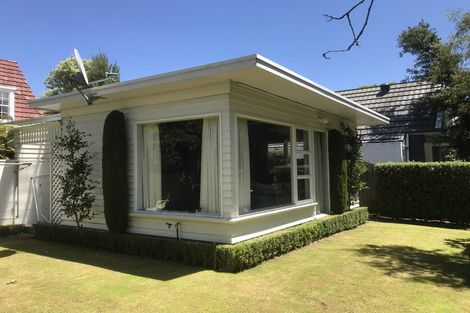 Photo of property in 2/4 Weka Street, Fendalton, Christchurch, 8041