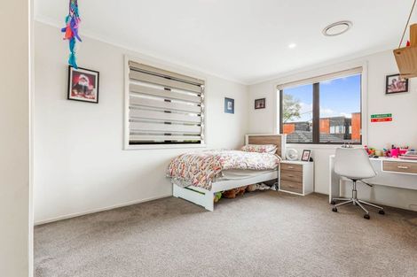 Photo of property in 19 Eastview Road, Glen Innes, Auckland, 1072