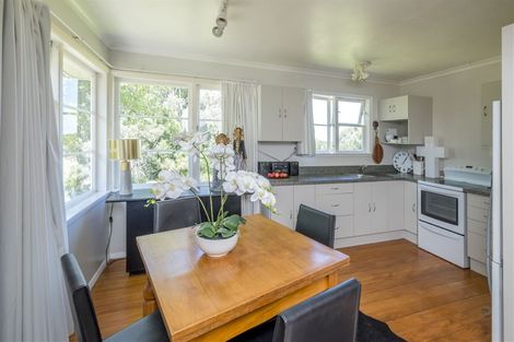 Photo of property in 75 Muhunoa Road West, Ohau, Levin, 5570