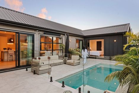 Photo of property in 11 Colpoma Close, Papamoa Beach, Papamoa, 3118