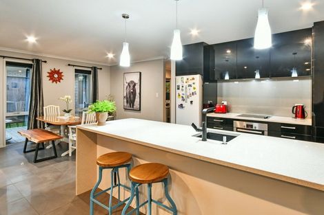 Photo of property in 135 Hillpark Drive, Pokeno, 2402