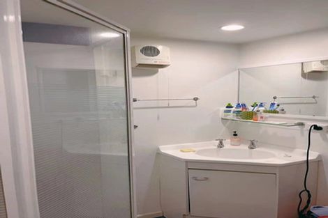 Photo of property in 5 Currey Crescent, Milford, Auckland, 0620