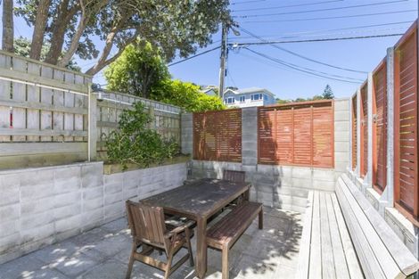 Photo of property in 19a Omar Street, Khandallah, Wellington, 6035