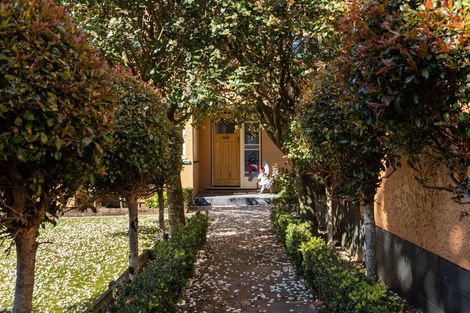 Photo of property in 99 Belt Road, New Plymouth, 4310