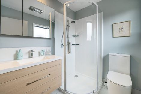 Photo of property in 16 Santa Barbara Drive, Papamoa Beach, Papamoa, 3118