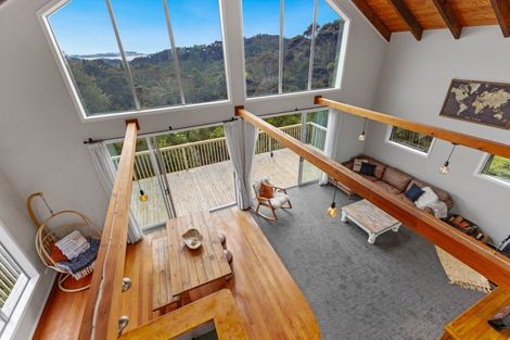 Photo of property in 33 Ward Drive, Opua, 0200