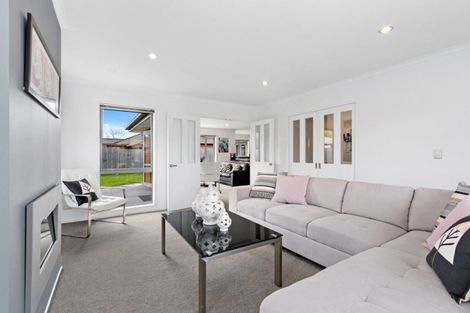 Photo of property in 4 Catkins Lane, Mairehau, Christchurch, 8052