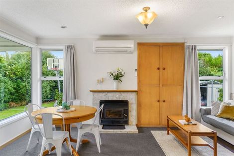 Photo of property in 6 Condell Avenue, Papanui, Christchurch, 8053