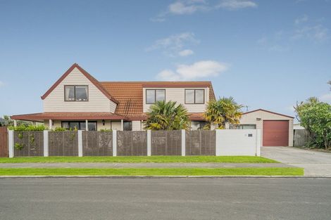 Photo of property in 17 Park Lane, Whitianga, 3510