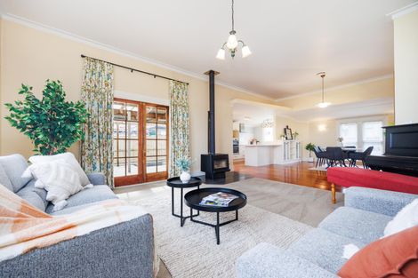 Photo of property in 18 Monckton Street, Feilding, 4702