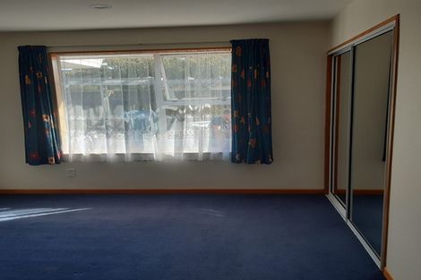 Photo of property in 15 Millcroft Place, Parklands, Christchurch, 8083