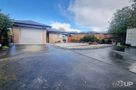 Photo of property in 13 Anna Lane, Glen Eden, Auckland, 0602