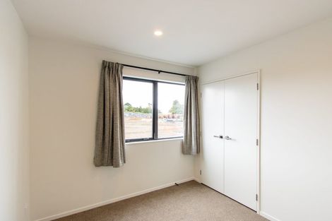 Photo of property in 7/4 Limestone Drive, Hobsonville, 0616