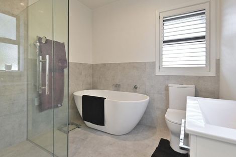 Photo of property in 6 Cape Grove, Haumoana, 4180