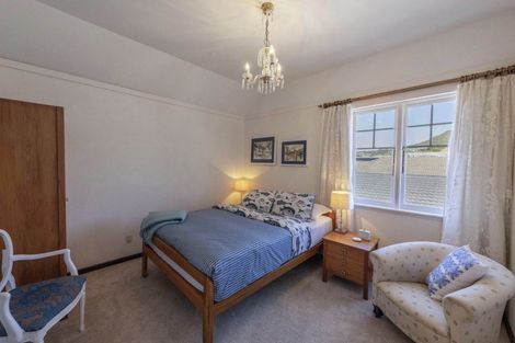 Photo of property in 14 Chamberlain Road, Karori, Wellington, 6012