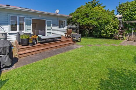 Photo of property in 1/235 Waterloo Road, Hutt Central, Lower Hutt, 5011