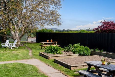 Photo of property in 29 Huntly Road, Outram, 9019