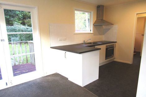 Photo of property in 1/12 Vonnell Place, Birkdale, Auckland, 0626