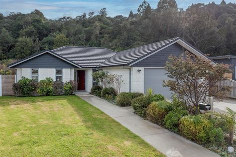 Photo of property in 30 Alf Simpson Drive, Whitianga, 3510