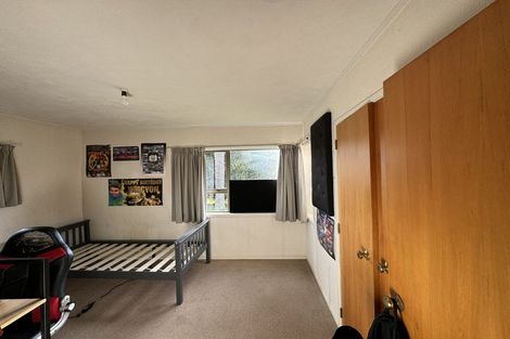 Photo of property in 124 Carnoustie Drive, Wattle Downs, Auckland, 2103