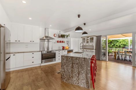 Photo of property in 35 Mcleod Road, Henderson, Auckland, 0612