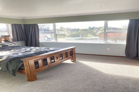 Photo of property in 10 Chedworth Avenue, Chedworth, Hamilton, 3210