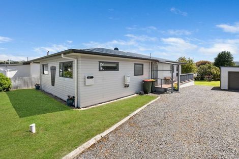 Photo of property in 8 Macandrew Street, Owaka, 9535