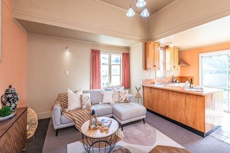 Photo of property in 36 Tawa Street, Gonville, Whanganui, 4501