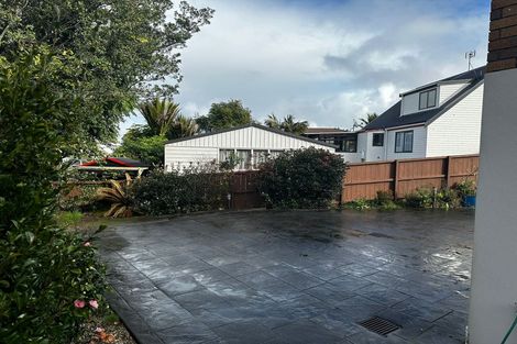 Photo of property in 18 Calluna Crescent, Totara Heights, Auckland, 2105