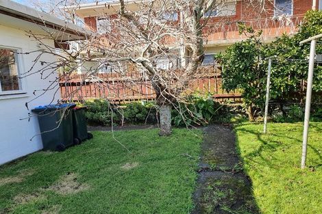 Photo of property in 4/17 Calgary Street, Sandringham, Auckland, 1041