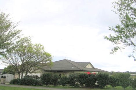 Photo of property in 28 Montana Drive, Pyes Pa, Tauranga, 3112