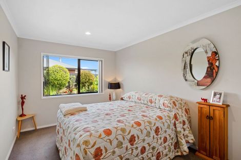 Photo of property in 27 Coby Sydney Drive, Bell Block, New Plymouth, 4312