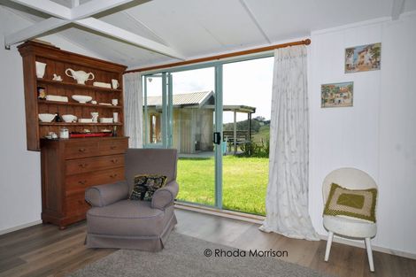 Photo of property in 208 Petley Road, Paparoa, 0571
