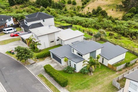 Photo of property in 22 Kokako Rise, Papakura, 2110