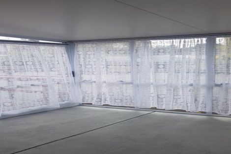 Photo of property in 28 Camellia Place, Mount Roskill, Auckland, 1041