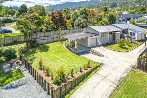 Photo of property in 2065 Rings Road, Coromandel, 3506