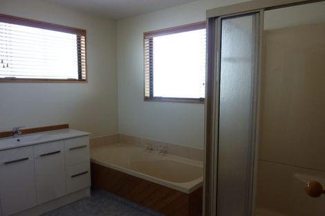 Photo of property in 81 Matai Street, Riccarton, Christchurch, 8011