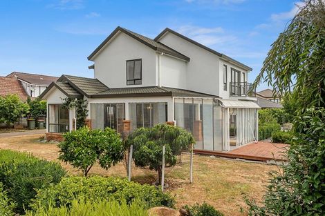 Photo of property in 21 Nielsen Gardens, Rototuna, Hamilton, 3210