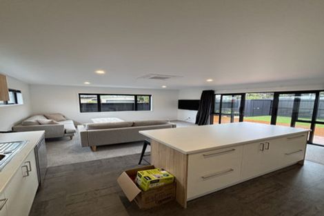 Photo of property in 140 Ngamotu Road, Spotswood, New Plymouth, 4310