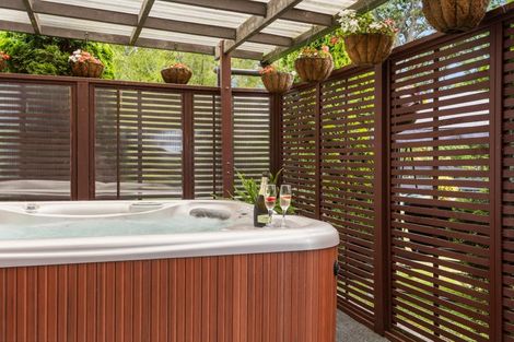 Photo of property in 41 Kew Road, Westport, 7825