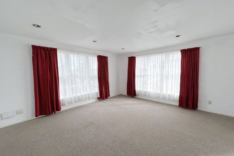 Photo of property in 1 Kelkirk Street, Kelston, Auckland, 0602